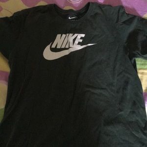 Nike t shirt